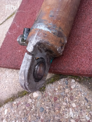 Хидравличен цилиндър за ремонт , снимка 9 - Индустриална техника - 52992207
