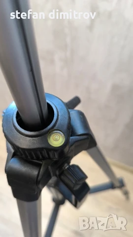 Статив трипод за фотоапарати и камери , снимка 4 - Чанти, стативи, аксесоари - 51009918