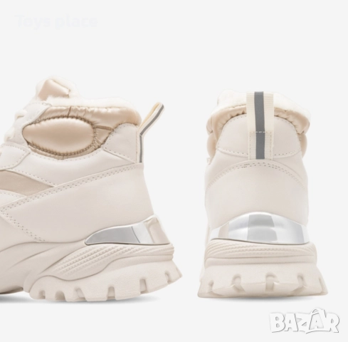 35н DeeZee Страхотни боти, сникърси, зимни кецове , снимка 2 - Детски боти и ботуши - 52349834