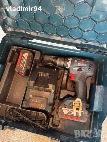 Bosch GSR 18V-55, снимка 2 - Винтоверти - 53876376