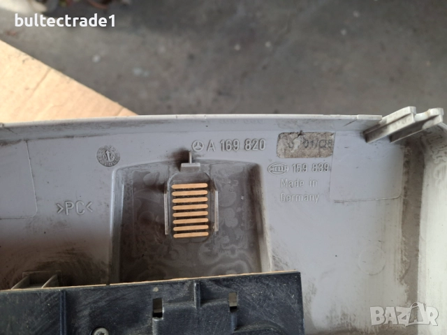 Панел климатик Mercedes A-Class W169/ Плафон / Кутия предпазители, снимка 3 - Части - 51743450