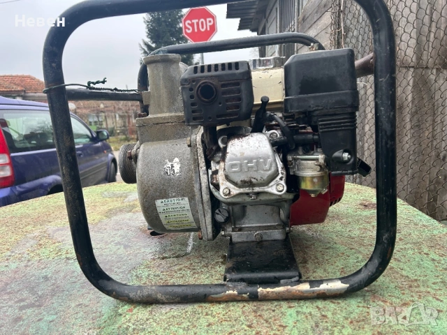 Бензинова помпа 3 цола в много-добро състояние, снимка 3 - Напояване - 53296356