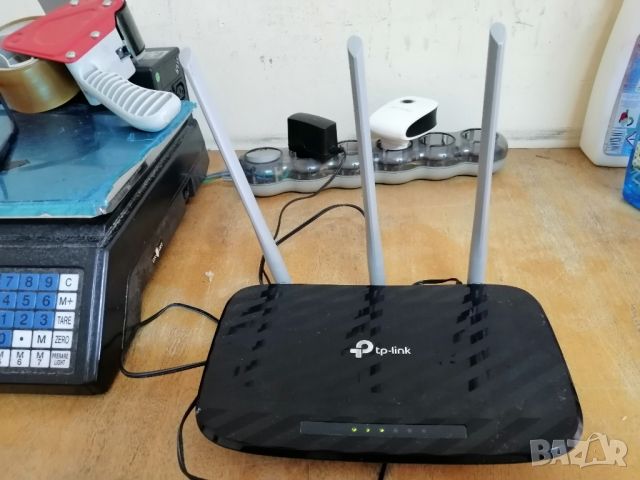 Рутер TP-LINK Archer C20 AC 750, снимка 1 - Рутери - 46654624