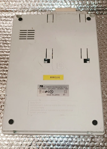 Винтидж настолен печатащ калкулатор TRIUMPH 121 PD, снимка 2 - Друга електроника - 53036454