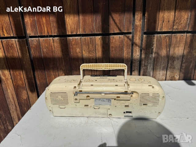 Радио касетофон Panasonic , снимка 2 - Радиокасетофони, транзистори - 51658441