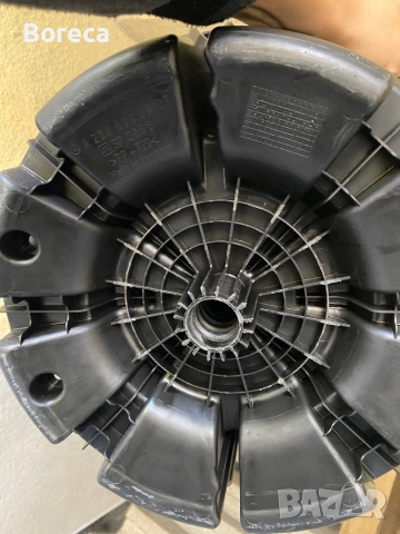 Декоративен капак Mercedes, снимка 5 - Части - 53469102