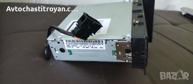 6cd changer - aux in VW Touran - 1T0 035 110 B, снимка 2 - Аксесоари и консумативи - 46452466