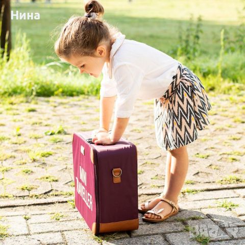 Детски куфар Mini Traveller в бордо, снимка 3 - Раници - 46785137