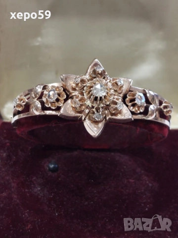 Автентична Руска златна дамска гривна с инкрустирани множество диаманти,злато 14 карата(56),19 век, снимка 2 - Гривни - 52682528