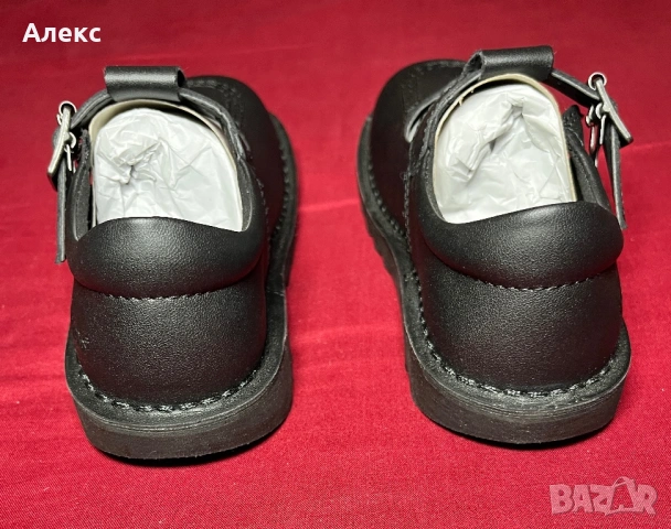 Kickers детски сандали, снимка 3 - Детски сандали и чехли - 53478994