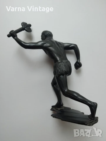 Войници. Неандерталец с каменна брадва. мащаб 150 мм (ДЗИ) СССР., снимка 2 - Колекции - 51416458