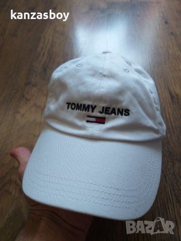 tommy hilfiger - страхотна мъжка шапка , снимка 2 - Шапки - 45797345