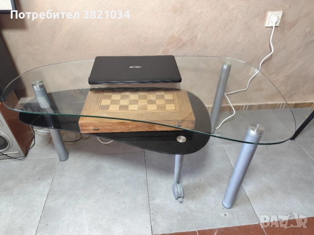 Стъклена маса