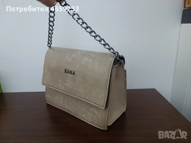 Дамска чанта , снимка 2 - Чанти - 52570132