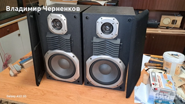 Продавам тонколони "УНИВЕРСУМ"