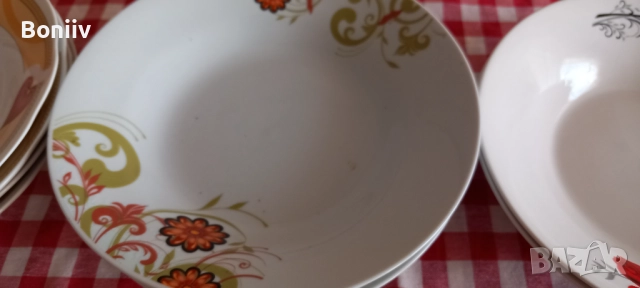 Порцеланови чинии, снимка 5 - Чинии - 52422168