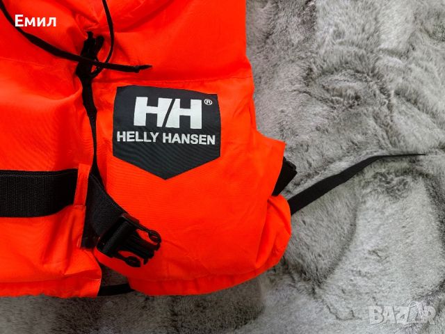 Жилетка Helly Hansen , снимка 2 - Водни спортове - 46654592