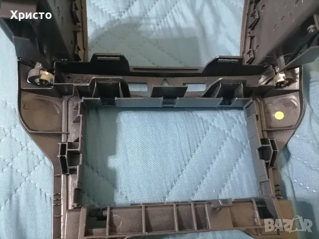 Средна конзола за Опел Зафира Б, снимка 9 - Части - 49713948