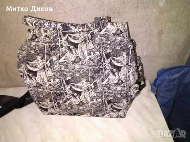 Гръцки богини чанта промазан плат   нова маркова на Rezerved 27х21х10см, снимка 3 - Чанти - 49964230