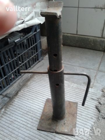 тротунетка.шуби.библия.стойка,тунер сони мини телевизор и други, снимка 12 - Други стоки за дома - 52187482