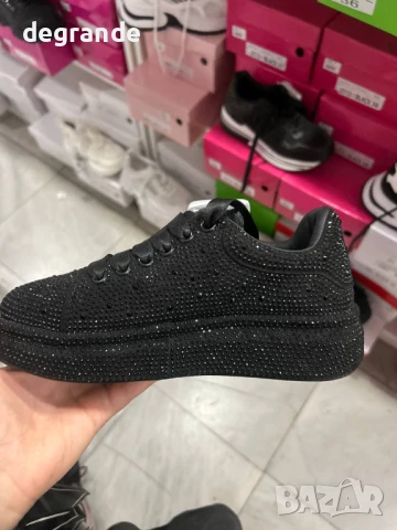 Ефектни Дамски маратонки с камъчета Размер 36 37 38 39 40 номер, снимка 4 - Маратонки - 51397105