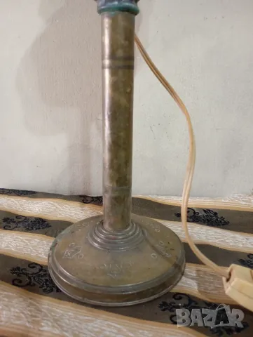 Стара настолна лампа, снимка 3 - Настолни лампи - 49894519
