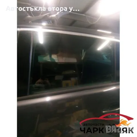 задно ляво стъкло Пежо 3008, снимка 1 - Части - 47701111