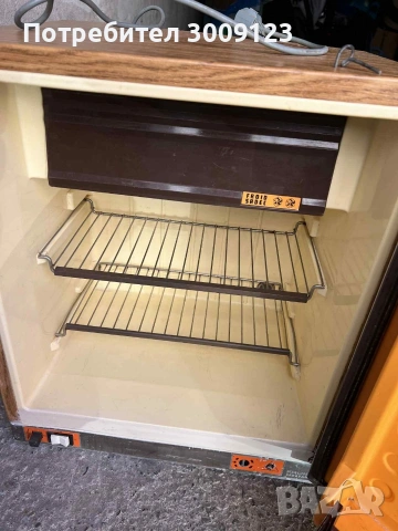 Хладилник за каравана , снимка 3 - Хладилни чанти - 53754414