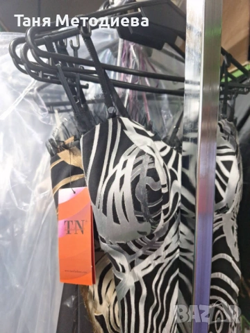 Аутлет дамско облекло - 320 бр. , снимка 9 - Други - 53585174