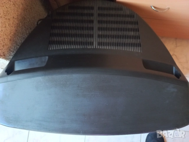 Подарявам телевизор , снимка 2 - Телевизори - 53980604