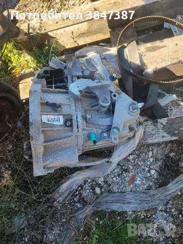 Скоростна кутия Nissan Juke 1.5dci, снимка 3 - Части - 52115152