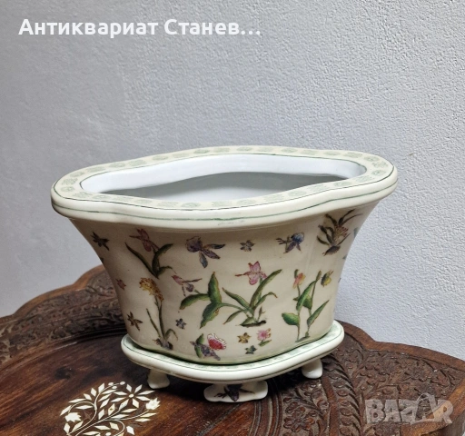 Винтидж декоративна кашпа 