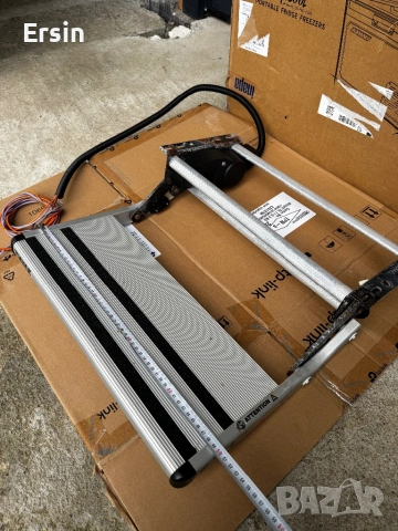 Електрическа Степенка Thule SGL STEEP COMPACT 12V 500 , снимка 10 - Къмпинг мебели - 53403324