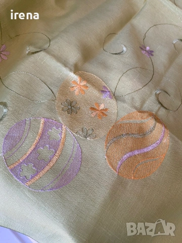 Великденски покривки, снимка 3 - Покривки за маси - 53642998