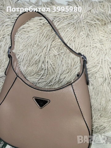 дамска чавта PRADA, снимка 3 - Чанти - 53858949