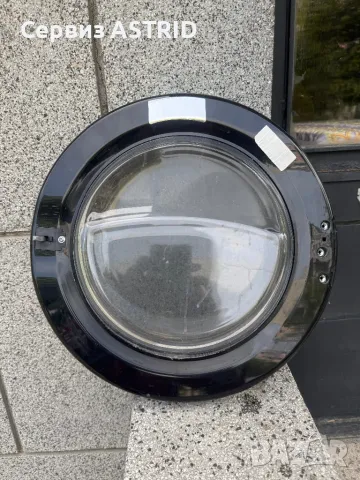 Продавам перфектна вратичка (люк) за пералня Whirlpool, снимка 2 - Перални - 49998401