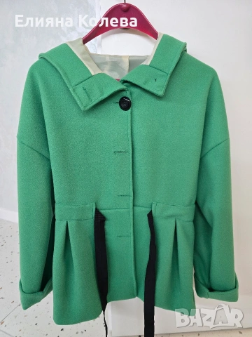 Дамско късо палто