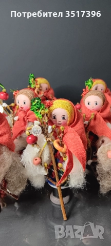 Сурвакарка - дървена кукла с национална българска носия - Сурвакари, снимка 2 - Декорация за дома - 52678043