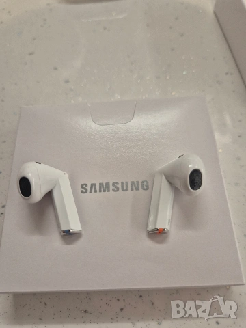 Слушалки Samsung Galaxy Buds 3, Пълен комплект + Гаранция!, снимка 4 - Резервни части за телефони - 53626547