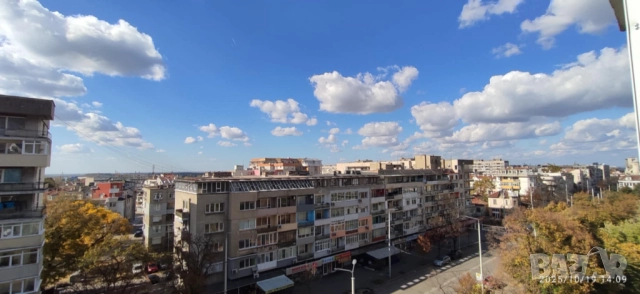 3- стаен апартамент под наем Русе Широк център, снимка 1