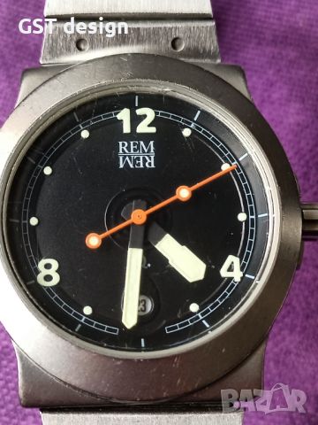 Рядък Часовник Watch RemRem Датски Дизайнерски Anders Smith 100m дата Stainless steel, снимка 5 - Мъжки - 45189173
