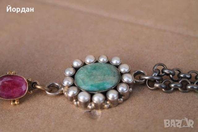 Сребърен гердан с рубини и перли, снимка 4 - Колиета, медальони, синджири - 53877553