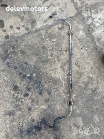 8200814764 задна стабилизираща щанга от Dacia Duster 2 1.3 TCe двигател H5H480, 4x4, 150 кс., 6 ск.