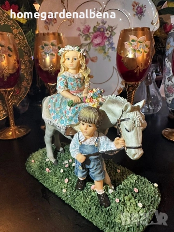 ✨ Колекционерска фигурка Leonardo Collection – “Country Ride” ✨ 👩‍🎨 По дизайн на Christine Haworth, снимка 8 - Колекции - 54288802