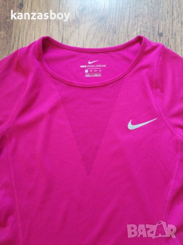 Nike W NK ZNL CL RELAY TOP SS - страхотна дамска тениска КАТО НОВА ХС, снимка 3 - Тениски - 51824022