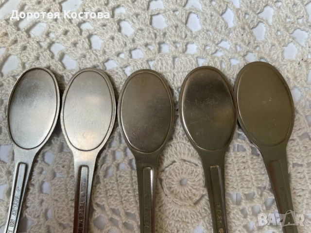 Красиви детски лъжички от Англия с маркировки, снимка 9 - Антикварни и старинни предмети - 51457165