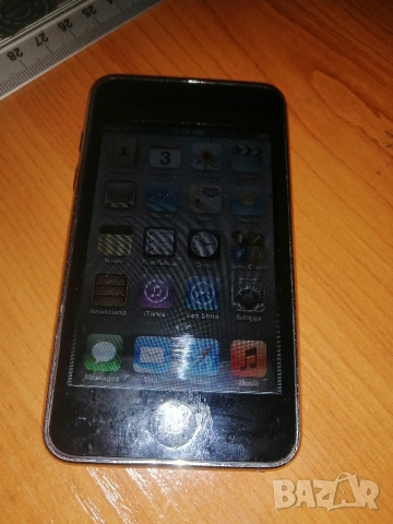 Apple iPod touch 3rd Generation 32 GB (Model A1318), снимка 5 - iPod - 53699402