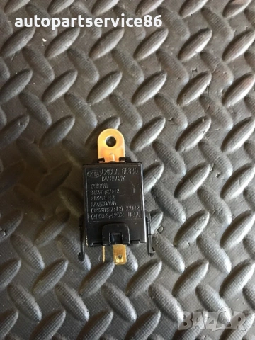 Блок за мигачи за KIA Sorento 2.5 CRDi (2003–2007) OK0UA66830