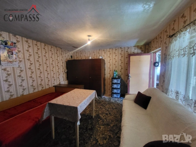 с. Пчелино, Обл. Добрич, къща с дворно място – 25000евро!, снимка 10 - Къщи - 52589018