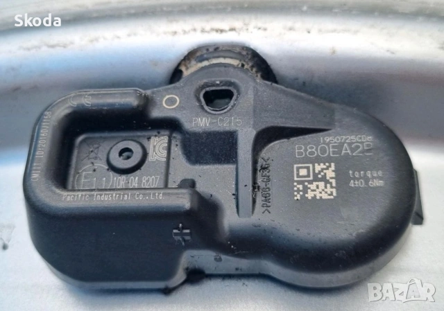 джанти Toyota rav 4 17 , снимка 3 - Гуми и джанти - 53983803